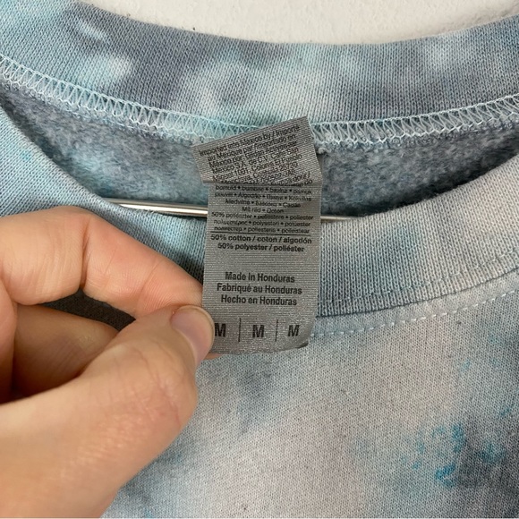 Gildan Heavy Blend Edward Scissorhands Hair Salon Blue Tie Dye Oversized Sweater - Picture 4 of 6